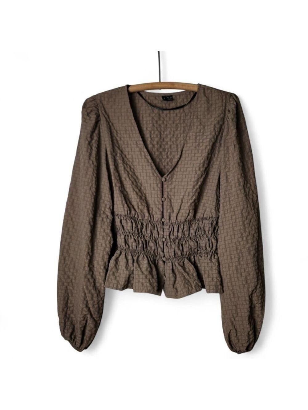 Vero Moda Smocked waist V-neck Textured Blouse Medium